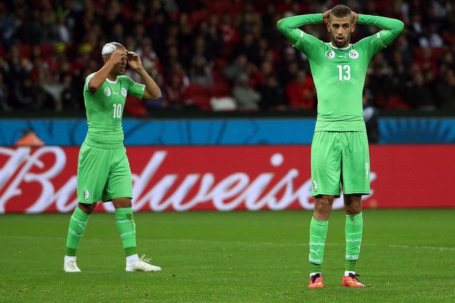 Футболисты Алжира отдадут премиальные на благотворительность