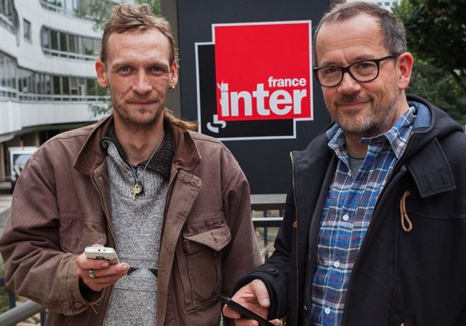 Бездомные французы твитят о своей жизни
